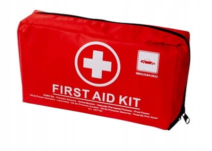 APTECZKA SAMOCHODOWA ROWEROWA TURYSTYCZNA 41 ELEMENTÓW DUŻA