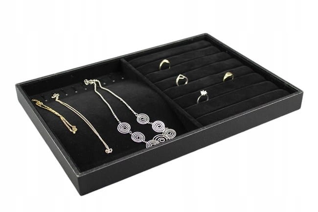 EKSPOZYTOR TACKA NA BIŻUTERIĘ KOLCZYKI ŁAŃCUSZKI PIERŚCIONKI WAŁKI CZARNA