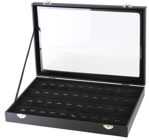 SZKATUŁKA TACKA ZAMYKANA NA KOLCZYKI Z ZAWIESZKAMI CZARNA